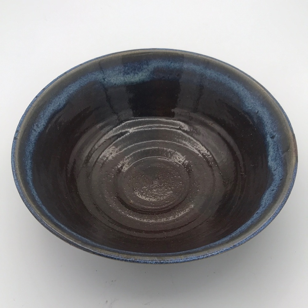 VTG Studio Art Pottery Artist Signed Drip‎ Glaze Serving Bowl